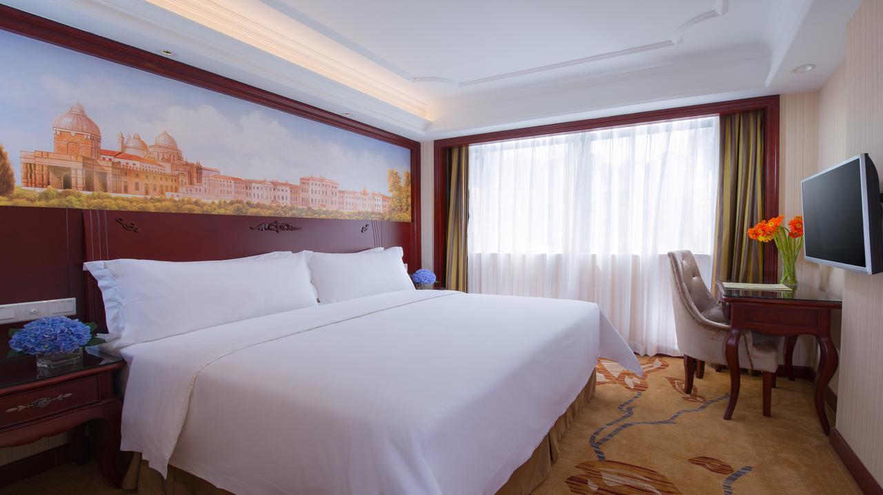 Vienna International Hotel Shenzhen Diwang South Bao'An Road Exterior photo